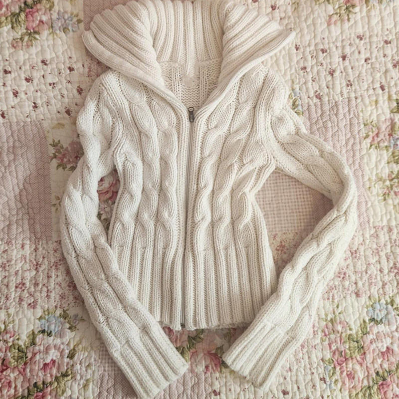 轻亚少女 原创白色海军领麻花毛衣外套女秋季设计感小众复古上衣