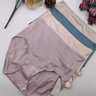 E2W0202 CP00060 EPW0182 E13971 安莉芳包臀中腰三角裤