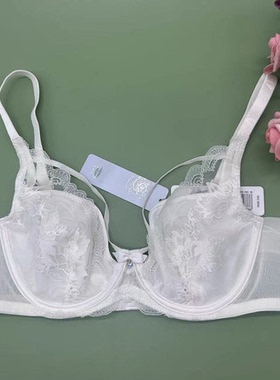 安莉芳韧性软支撑单层围大胸显小EBU0478/EBV0478/EBW0478随机发