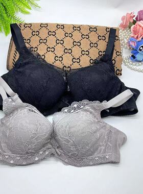 安莉芳旗下安朵蕾丝薄款大胸显小文胸女包容收副乳内衣HB00054