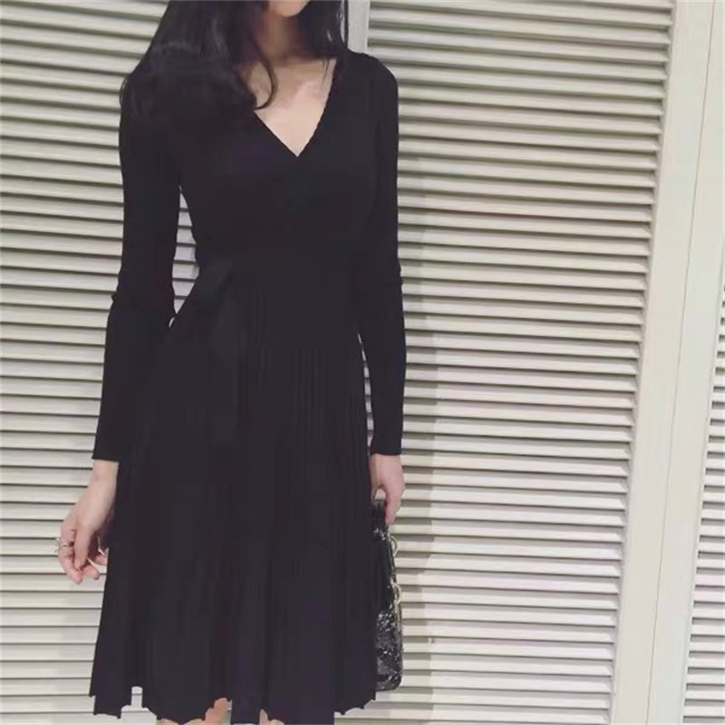 秋款冬装连衣裙针织裙子 毛衣裙 打底连衣裙长袖保暖 特价不设退