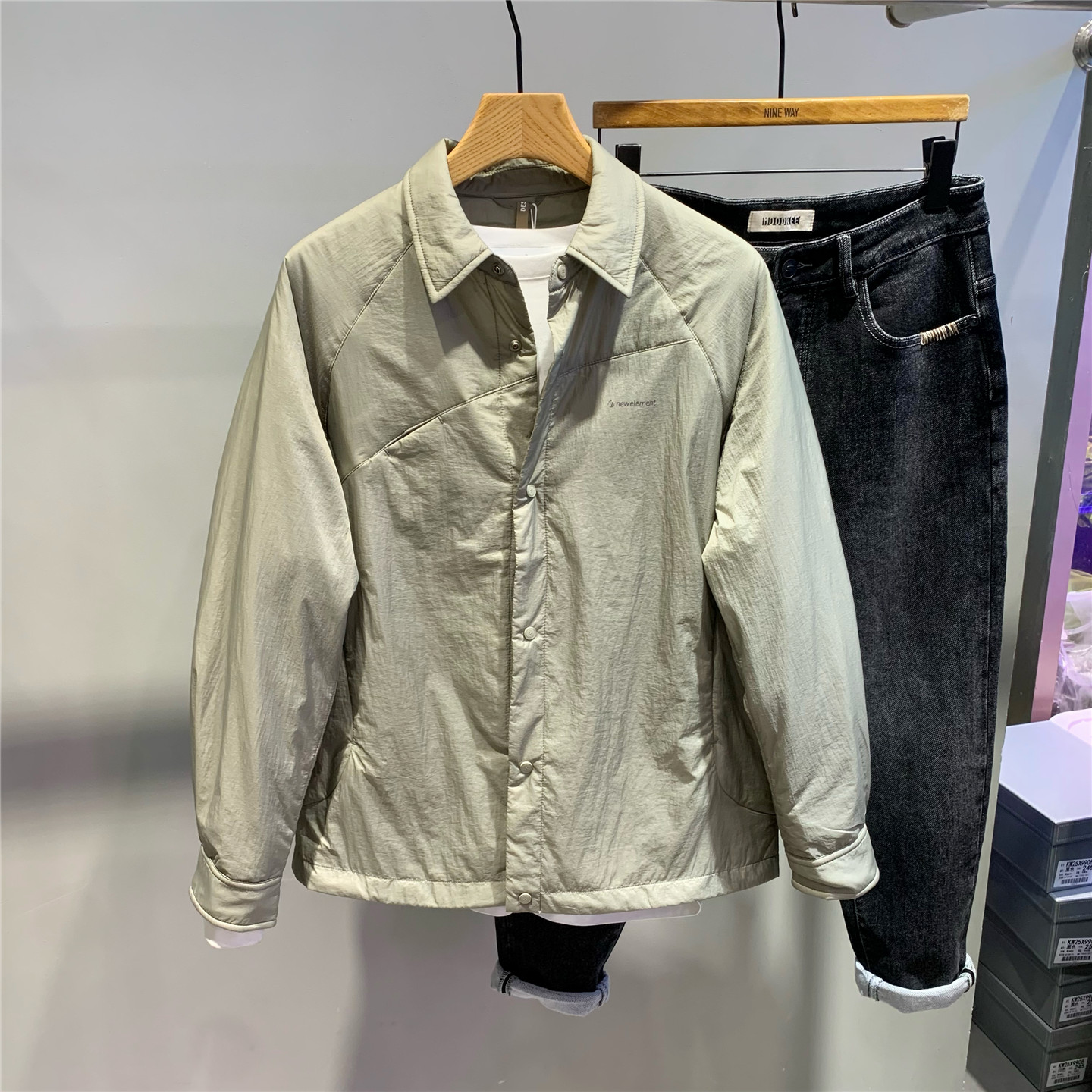 秋冬新款简约纯色衬衫式棉服外套韩版时尚休闲男士翻领轻便棉衣潮