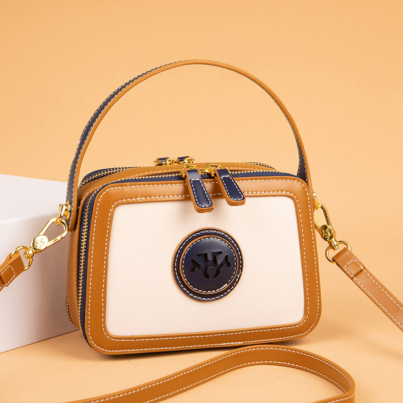 小众设计包包女2023新款潮高级感撞色小方包宽肩带单肩斜挎相机包