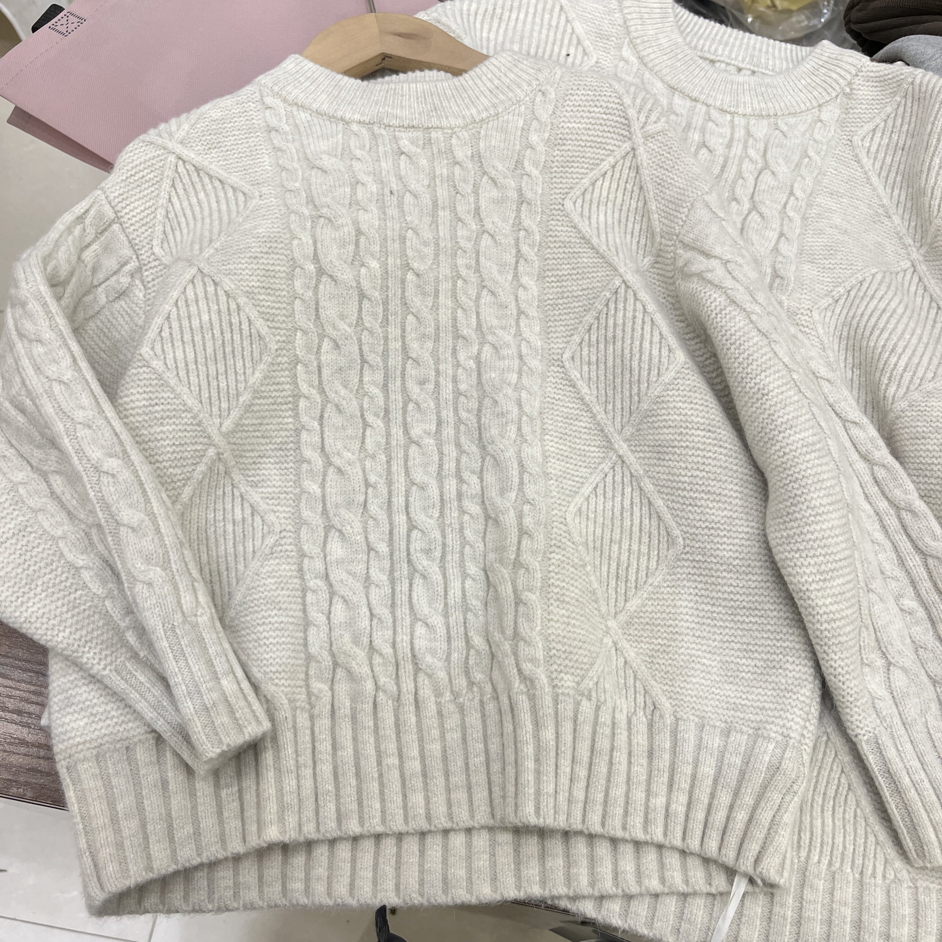 冬装新男童女童米灰色麻花毛衣针织衫圆领套头毛衣中大童慵懒毛衣