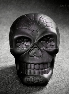 陶瓷骷髅头摆件 朋克风黑色浮雕鬼头摆设 个性磨砂手感骷髅摆件
