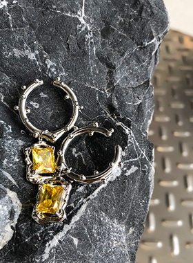 NOCT夜光虫/设计师高级感 洞穴宝藏耳夹 淡黄色宝石光芒气质女士