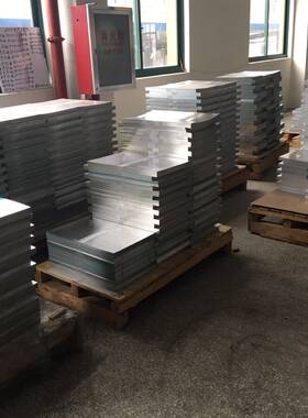 金色镜面铝板 规格35乘55 厚度0.24 用于铝沙标牌,奖牌制作