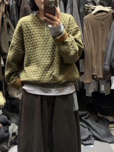 简一8020秋冬新款2026韩版宽松休闲菱格棉服套头女卫衣显瘦ins潮