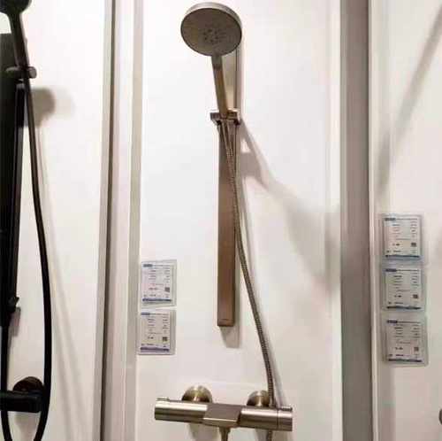 摩恩拉丝防指纹恒温淋浴花洒龙头