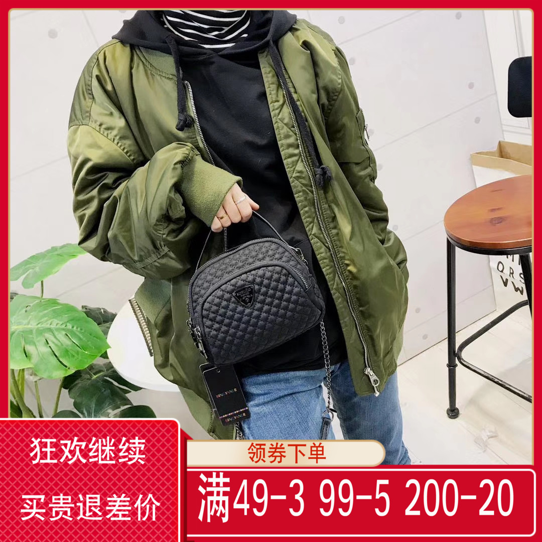 冰燕儿小斜跨女包菱格黑色防水尼龙布包休闲时尚百搭新款小包包03