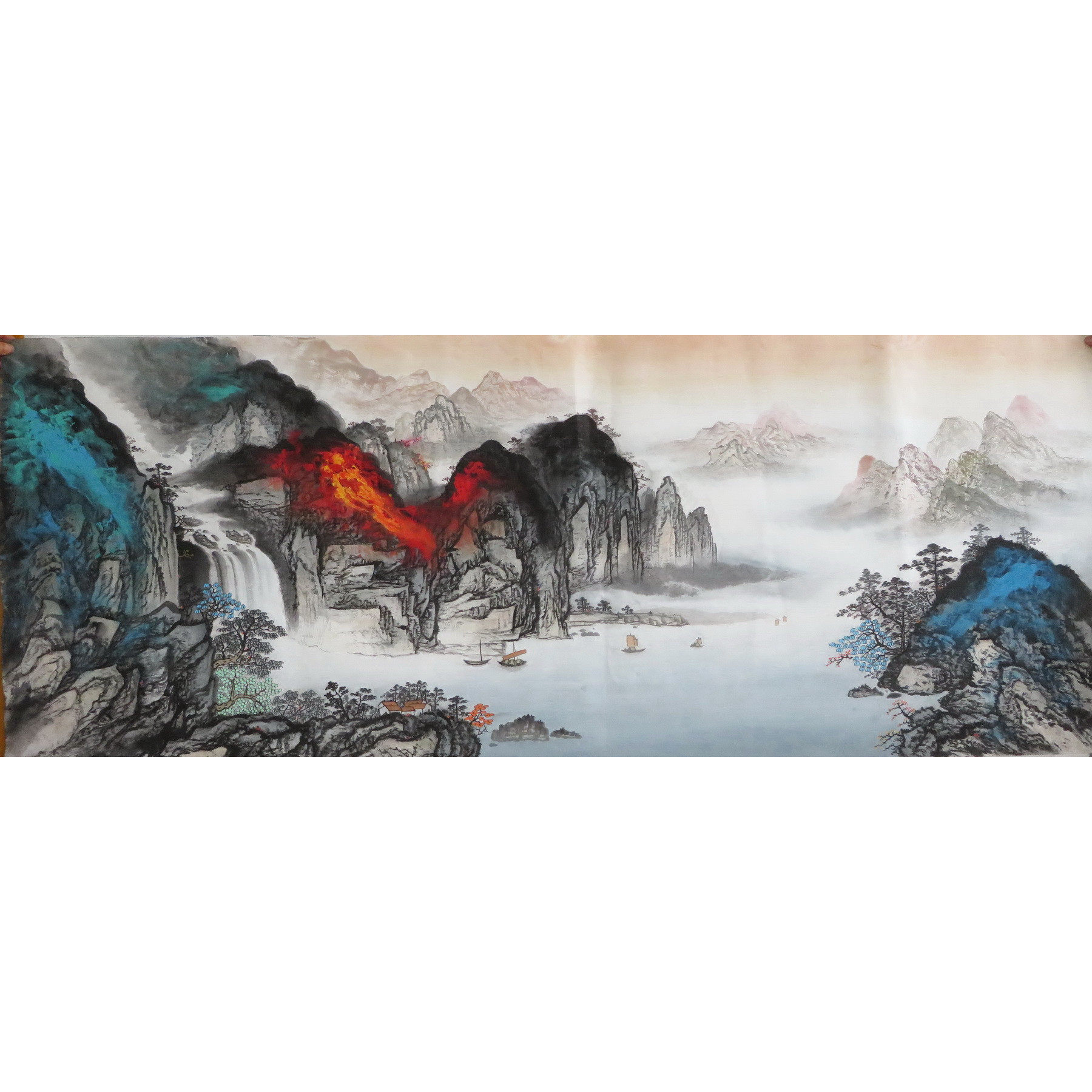 泼墨峡江山水国画客厅风水装饰