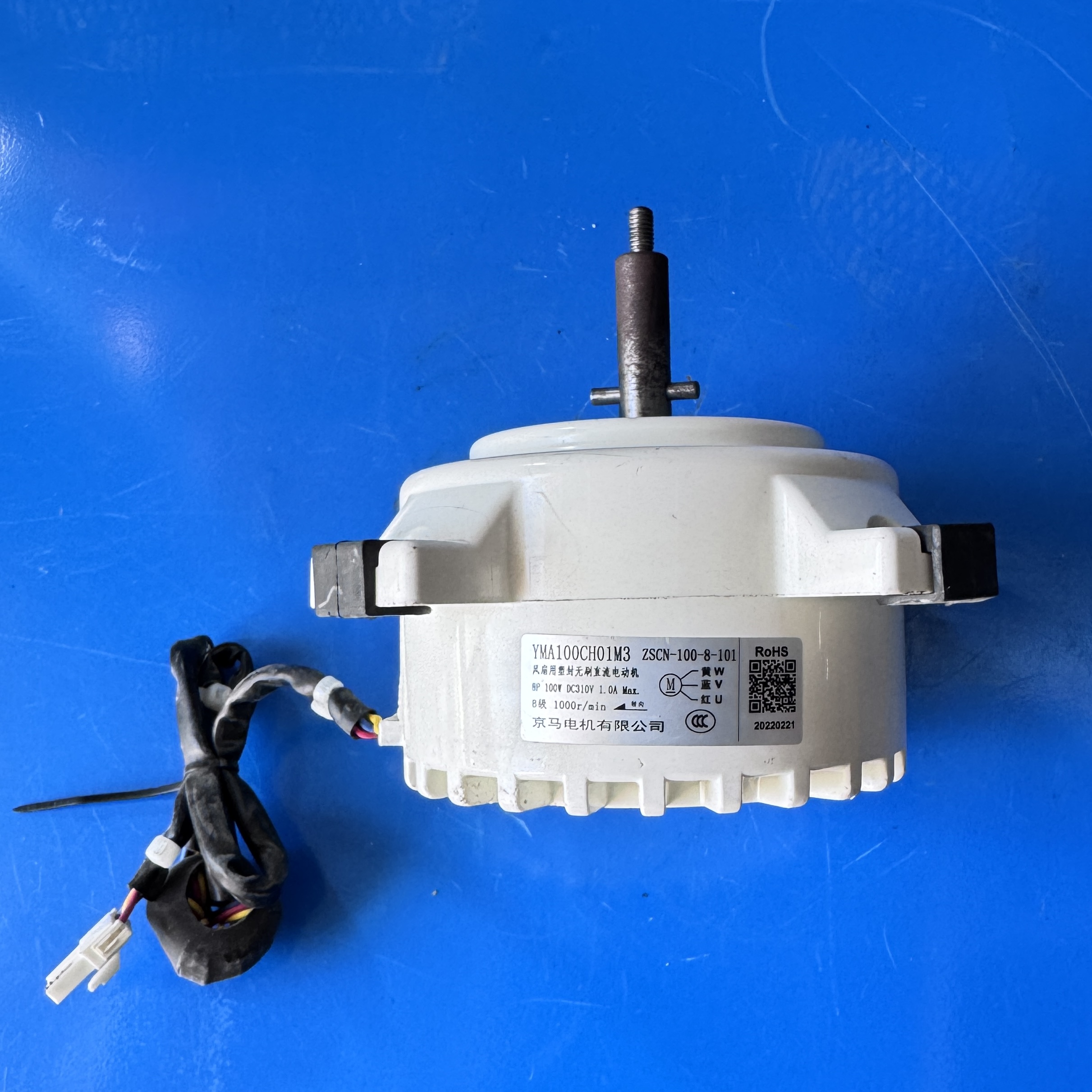 电机YMA100CH01M3  ZSCN-100-8-101质保三个月