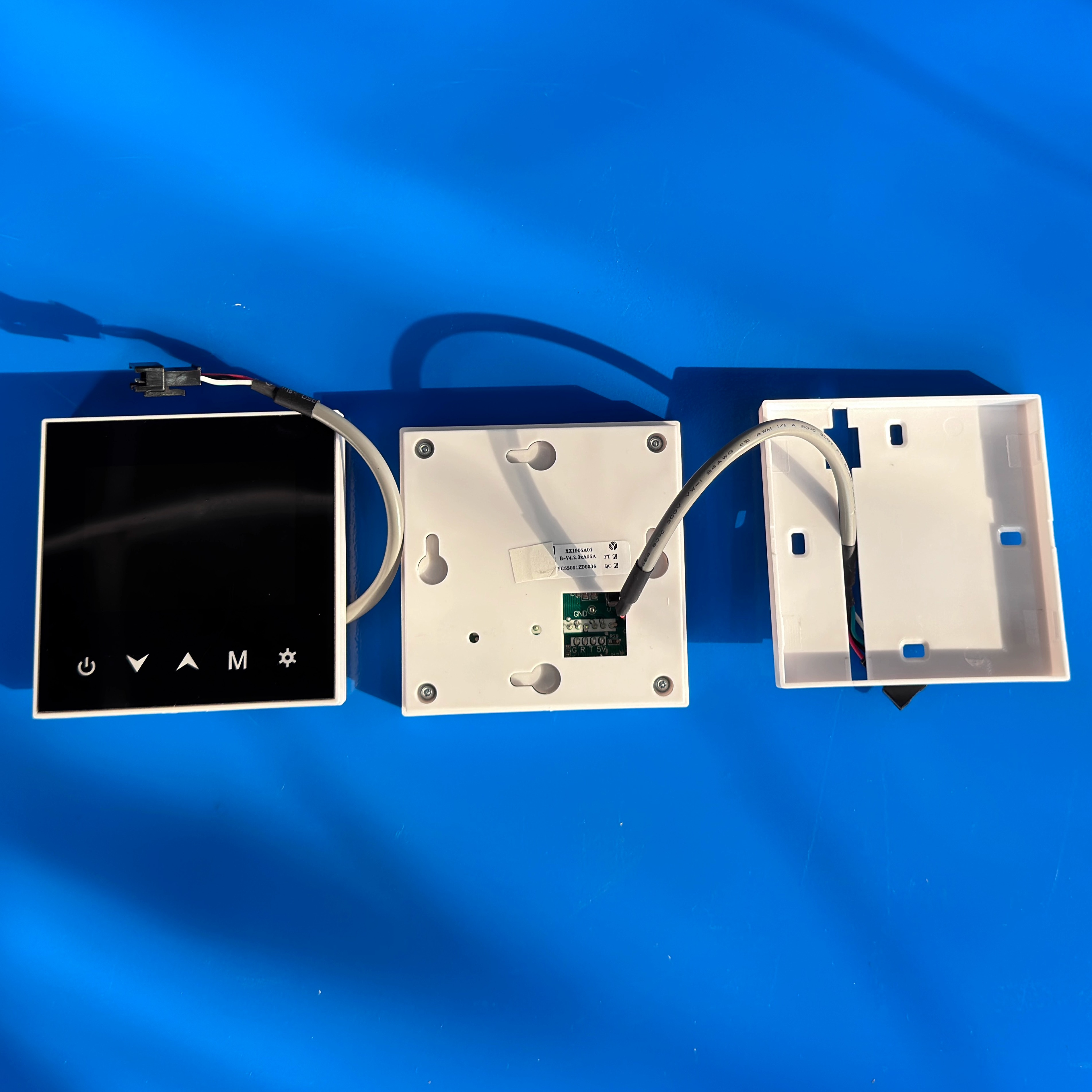 采暖水机通用线控器XZ1905A01  B-V4.2.0xA55A  YC52051ZD0036