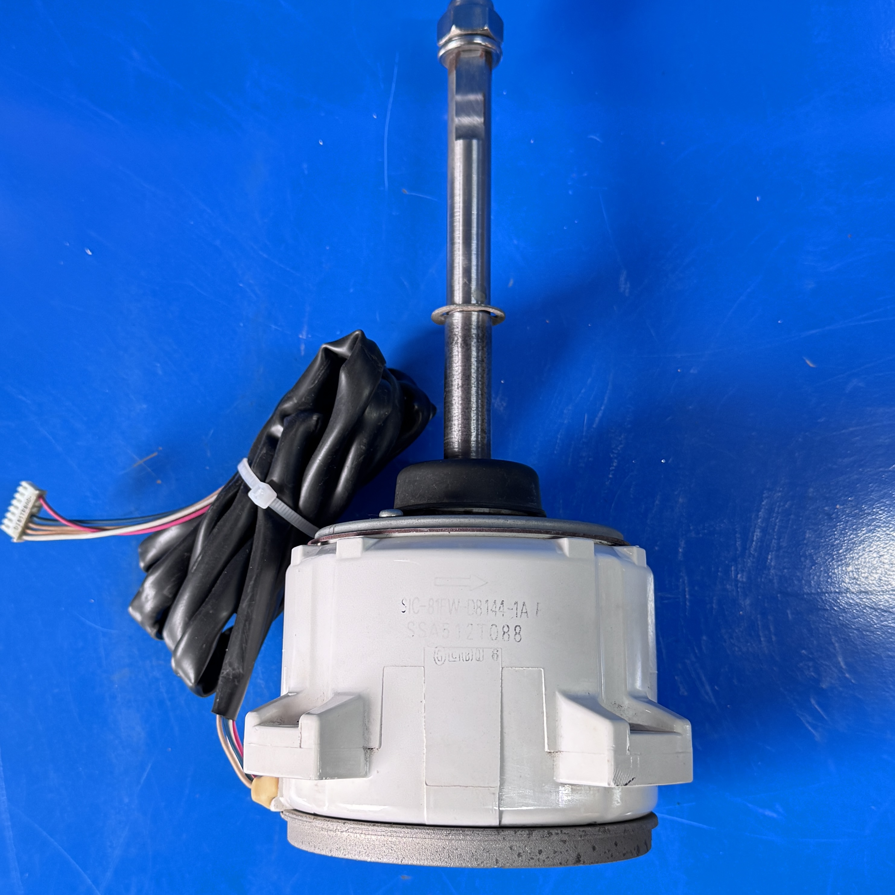 三菱中央空调室外机风机 SIC-81FW-D8144-1AF质保三个月