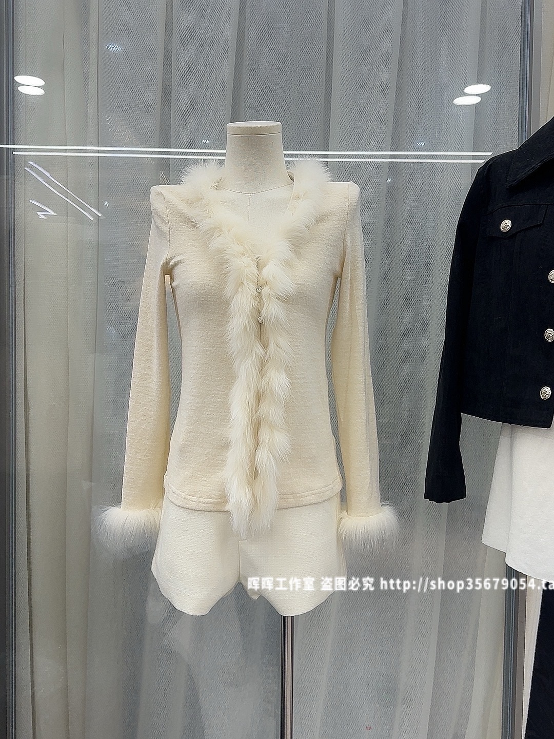 2025新款秋装女装韩版时尚简约纯色V领针织抓毛开衫宽松休闲上衣