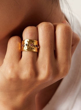 欧美INS网红同款彩色锆石水晶宽带珠宝女士不锈钢18K镀金个性戒指