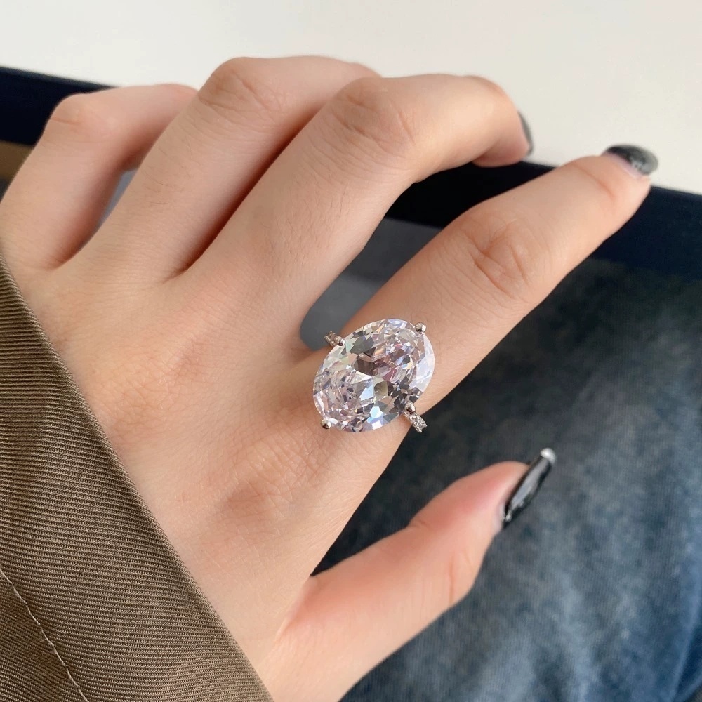 跨境爆款9克拉超闪大钻戒925纯银戒指女椭圆形5A锆石戒指欧美外贸