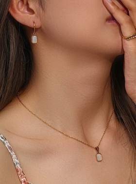 欧美ins摩登简约贝壳项坠饰品女 不锈钢亚克力小方牌耳环项链套装