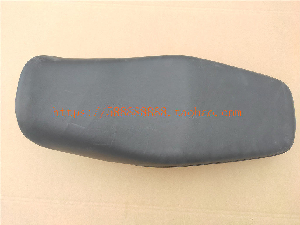 新大洲本田摩托车配件SDH125-56-58锐猛鞍座坐垫坐包原装