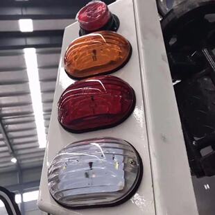 程力粤海清障车配件龙门架组合灯三角灯壳三色刹车灯侧板转向灯