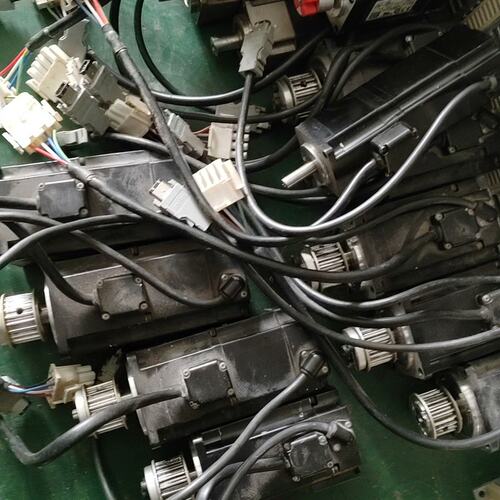 议价伺服电机SGMJV-02ADE6ESGMJV-01ADE6ESGMJV-04ADE6E