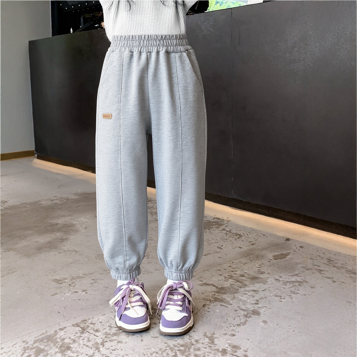 品牌童装纯棉小毛圈运动裤 女童2026春季新款儿童休闲裤中小童裤