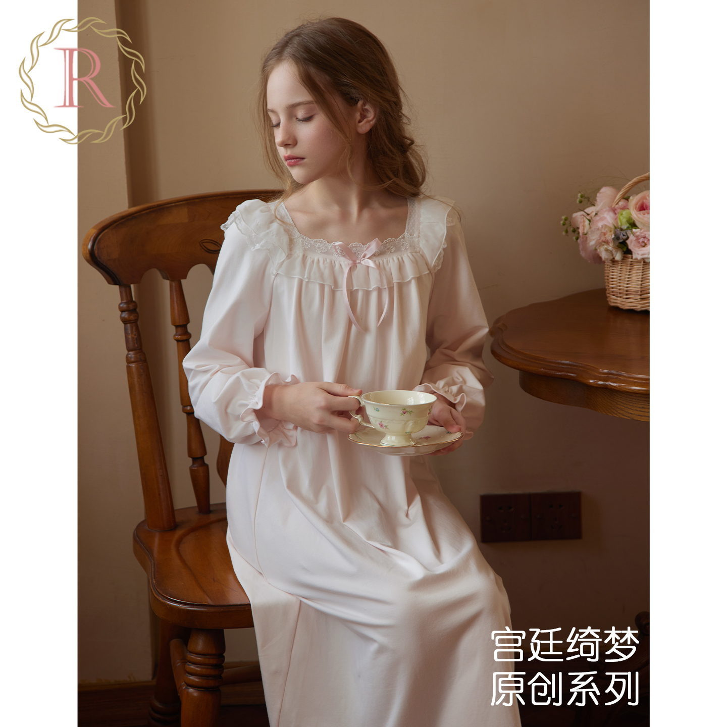 女童法式公主宫廷风家居小白裙