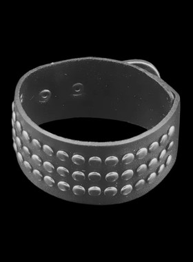 漆黑超长牛皮复古银灰钉手链饰品