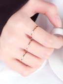 轻奢超细素圈2021年新款 18K 潮 不掉色戒指女小众设计 买二送一