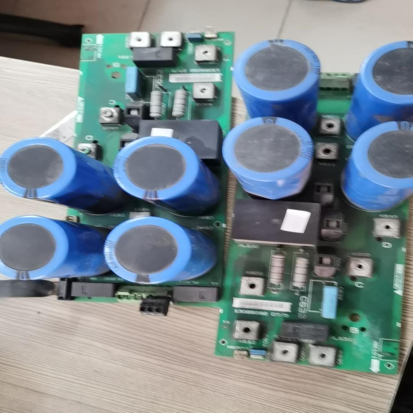 丹佛斯变频电容板450V 2200UF450v 1500u