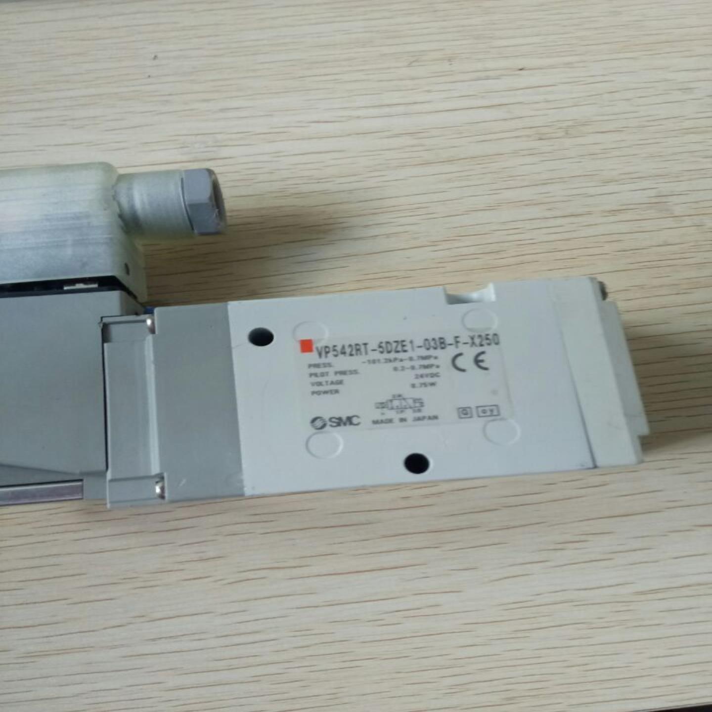 VP542RT-5DZE1-03B-F-X250SMC 欢迎购买