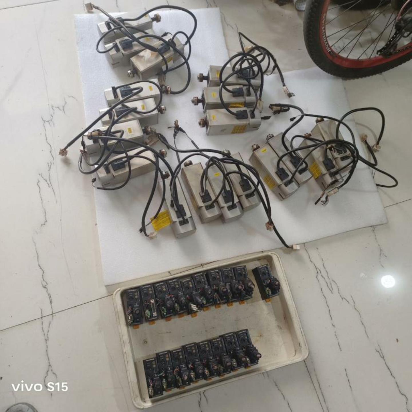 议价议价议价请询价拆机件电动推杆电机DRS60SA4－05MK和驱动