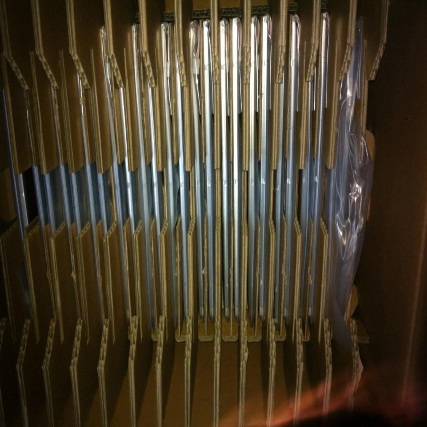 原装104寸 液晶屏 LFUGB6131A  屏幕商谈