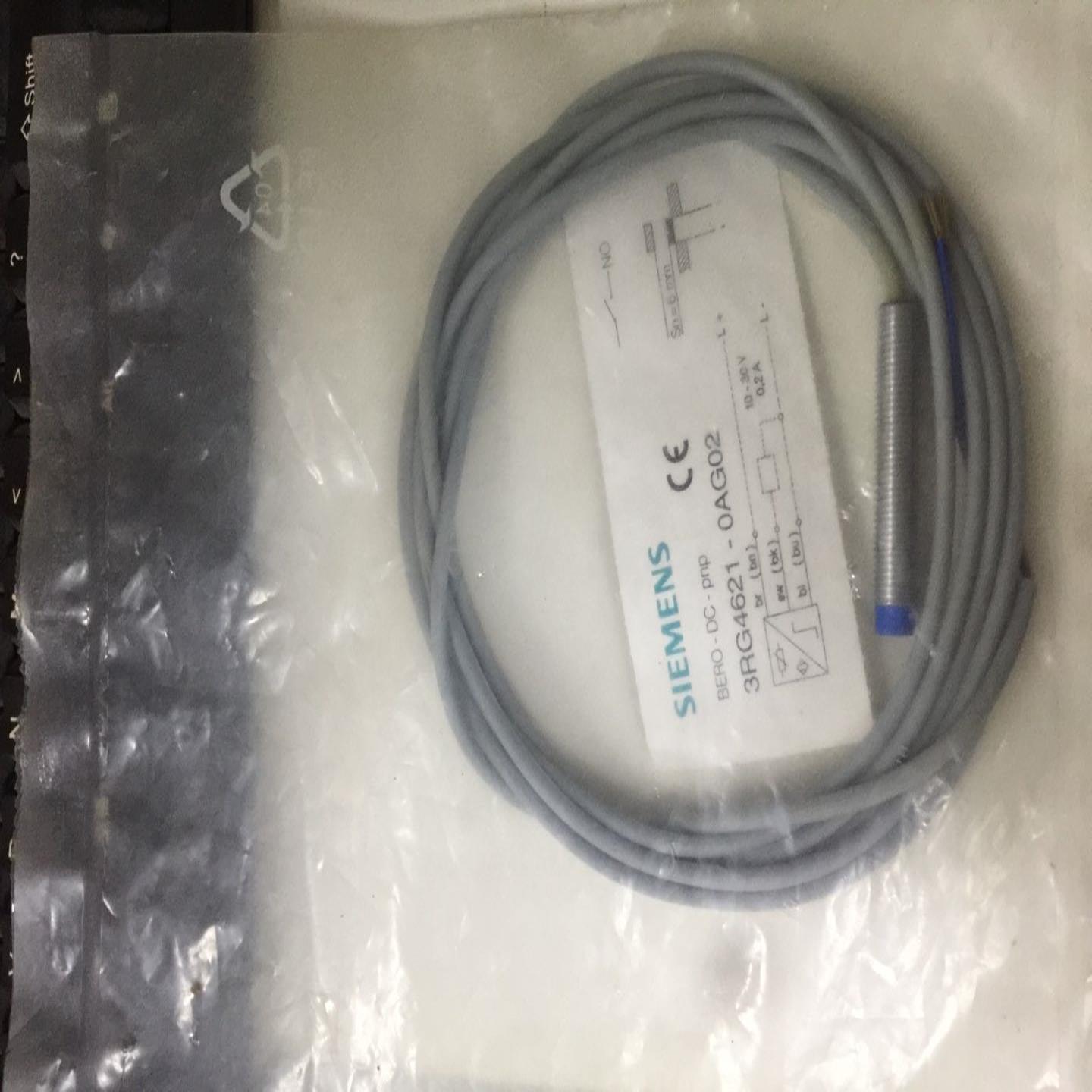 2024年SIEMENS  接近开关 3RG4621-0AG02 现货