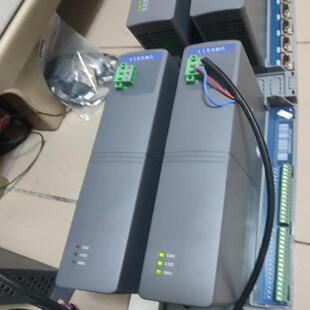 卖优稳500a系列UW5411一套2十底座新 直拍38拍前询价