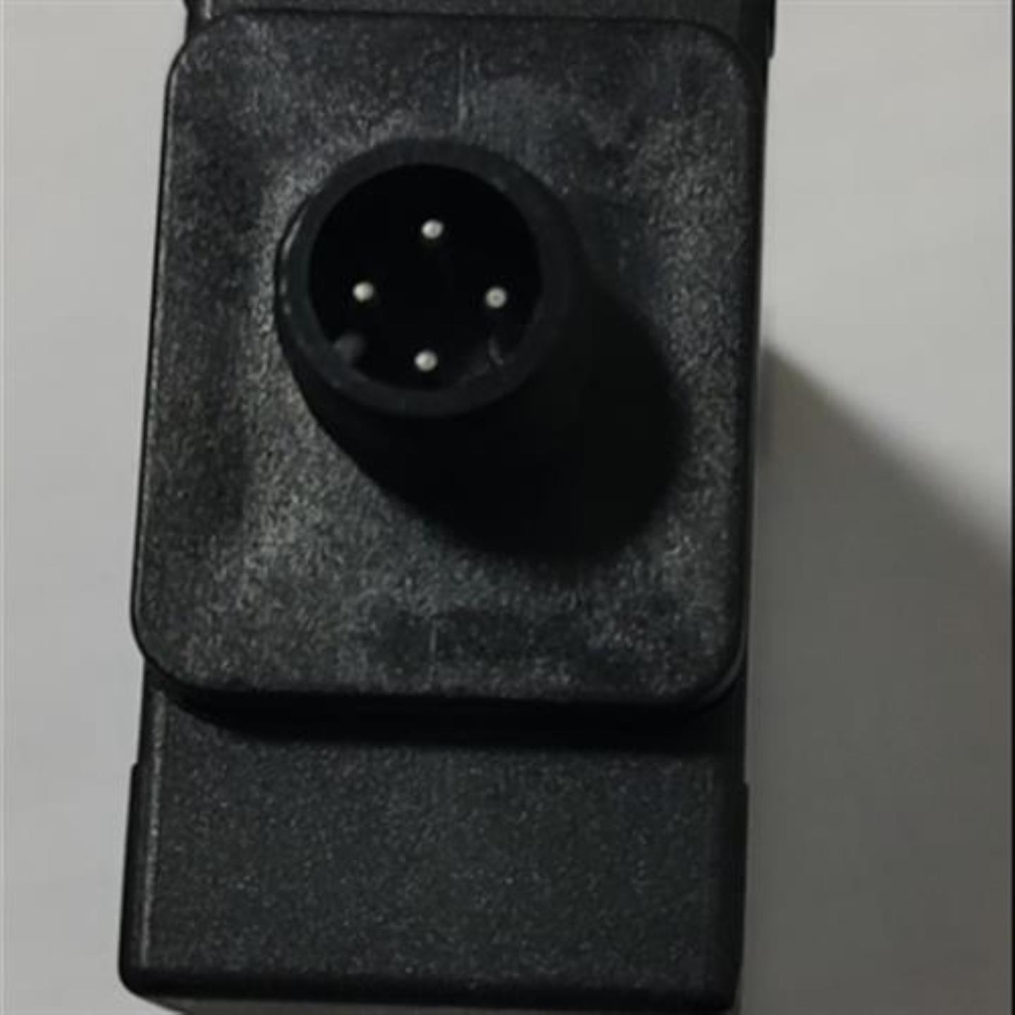 议价全新无包装正品SⅠCK光电传感器WT27-2F430