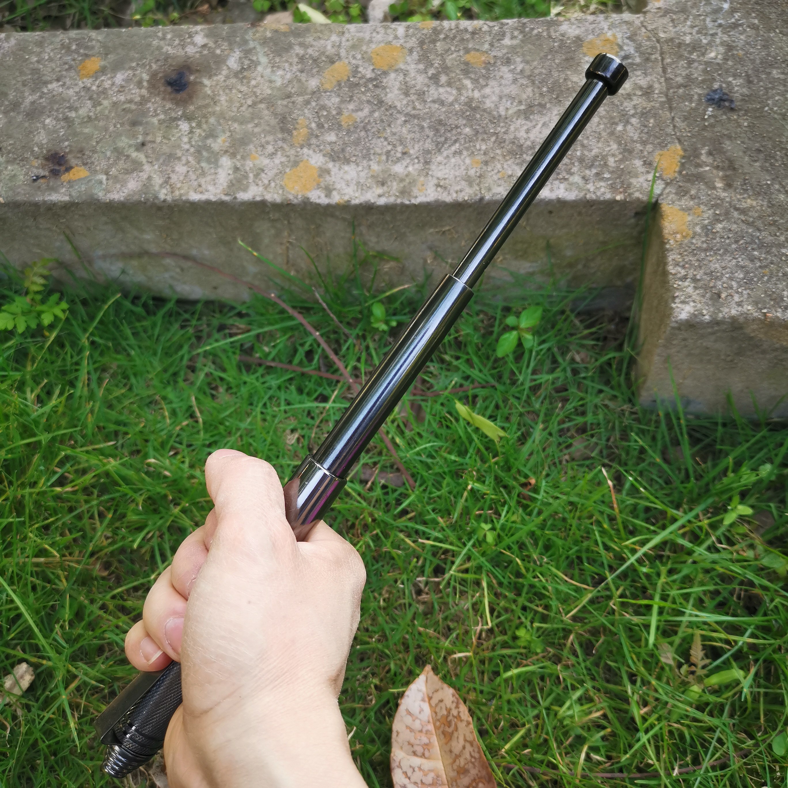 野人谷战术 甩棍钢笔棍迷你甩棍便携伸缩棍车载防身合法武器破窗