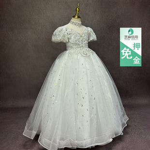 租赁儿童礼服女童花童弹琴主持2024新款公主泡泡袖华丽白色婚纱裙