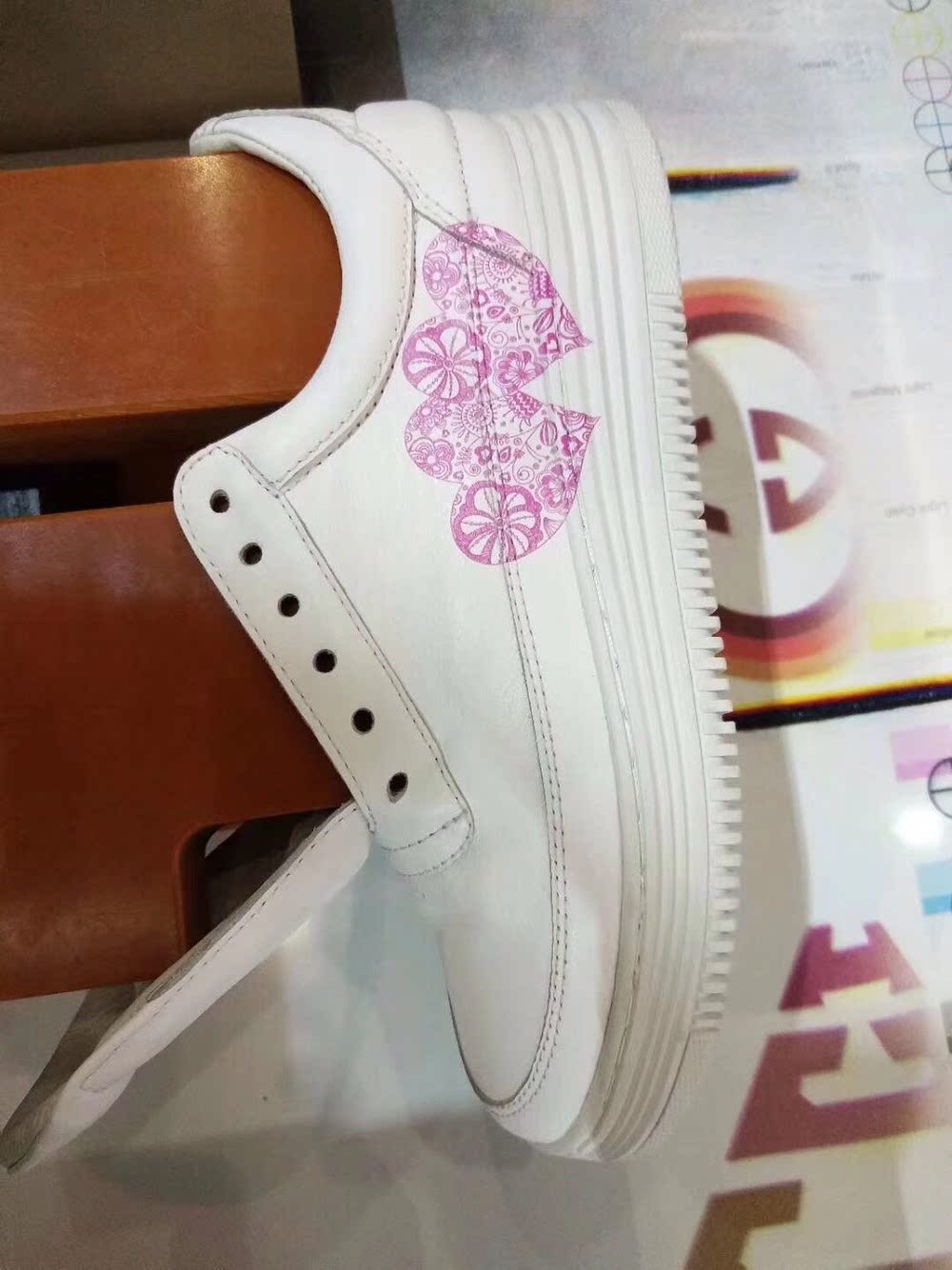 鞋面冷转印 鞋底冷 转印贴布料冷转印 冷感压贴 冷压贴