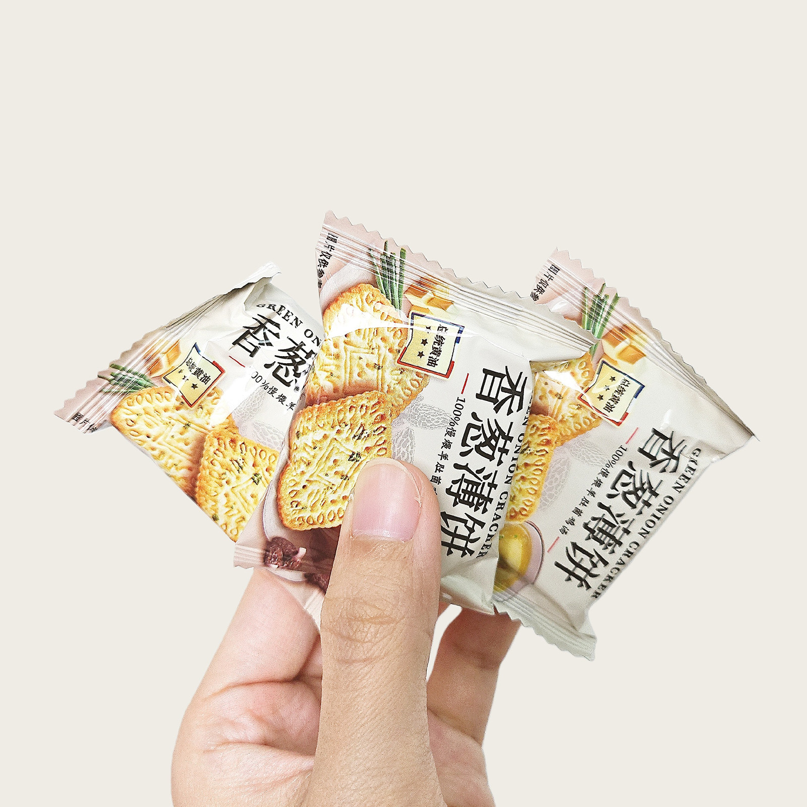 山姆超市代购伟龙香葱薄饼干黄油慢煨羊肚菌鸡汤鲜香饼干