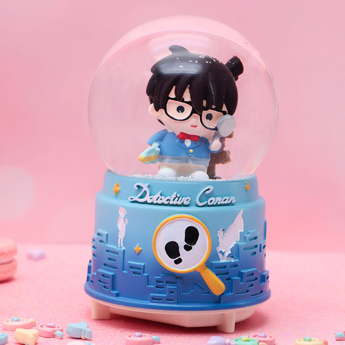 彩灯飘雪旋转动漫侦探柯南水晶球音乐盒可旋转送儿童男孩生日礼物