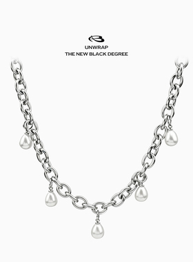 Blackdegree Store｜Teardrop shape 珍珠水滴吊坠项链钛钢锁骨链