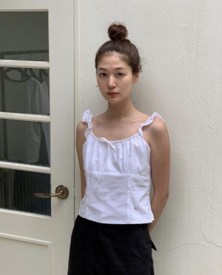 howus甜美荷叶边系带吊带背心