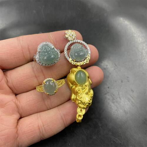 四海玉器 镶嵌翡翠A货弥勒佛戒指 翠玉貔貅吊坠 活扣可伸缩女戒
