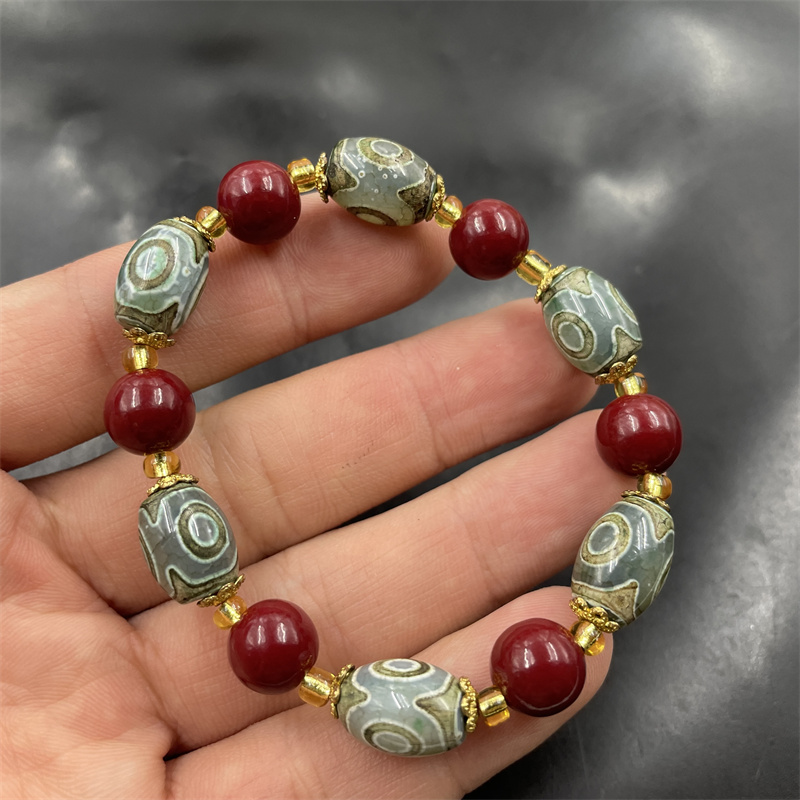 四海玉器 绿色三眼天珠玛瑙手链 手串女款精美玉手串