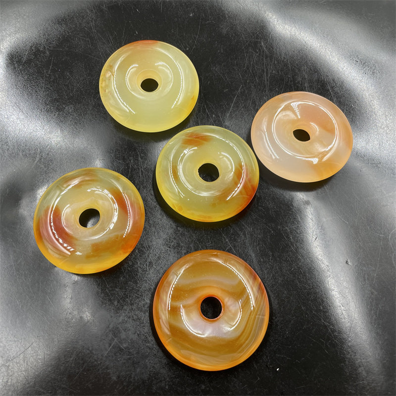 四海玉器 40毫米俏黄色玉髓玛瑙平安扣吊坠 中号玉髓挂件 玉坠