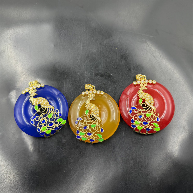 镶嵌5厘米玉髓玛瑙平安扣吊坠 红玛瑙孔雀吊坠 蓝玛瑙平安扣挂件