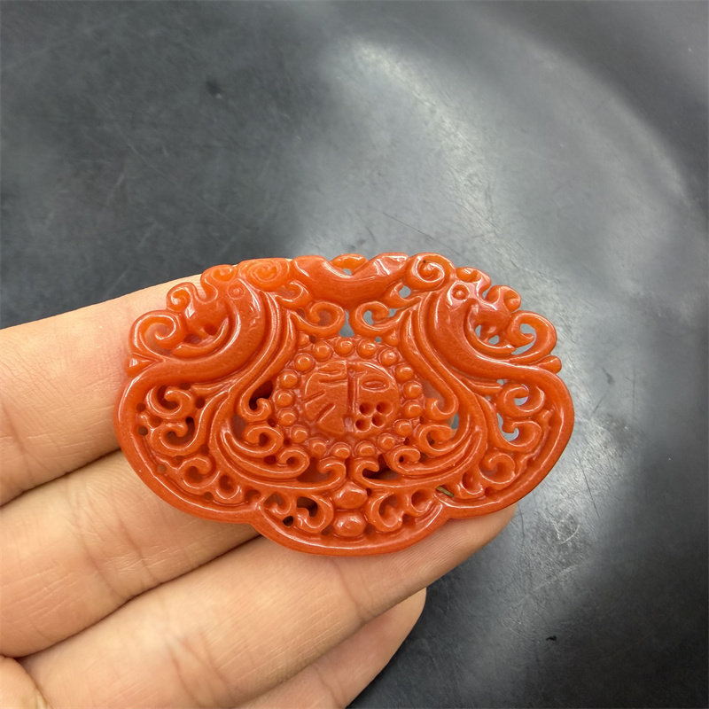 四海玉器 红翡镂空雕刻仿古双龙吊坠 红色大号翠玉挂件 玉坠