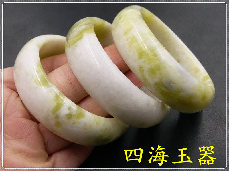 四海玉器 天然正品姜花岫玉手镯 女款宽版玉手镯 特价