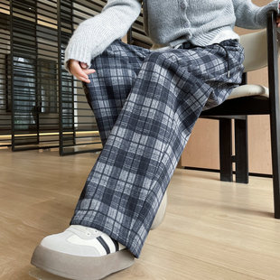 气质减龄格子休闲弯刀裤女秋冬季新款加绒保暖显瘦显高小个子九分